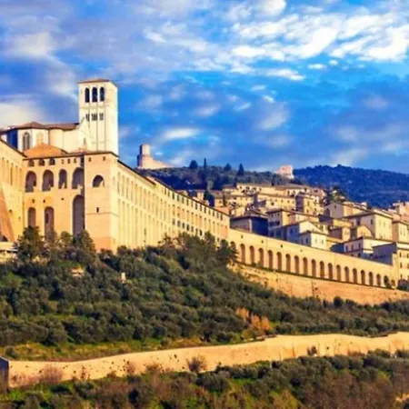 In - Marken 35804 Ferienhaus *